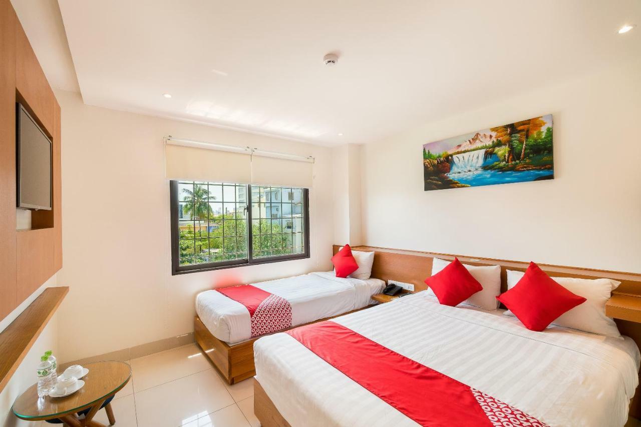 Oyo 284 Diamond Hotel Da Nang Bagian luar foto