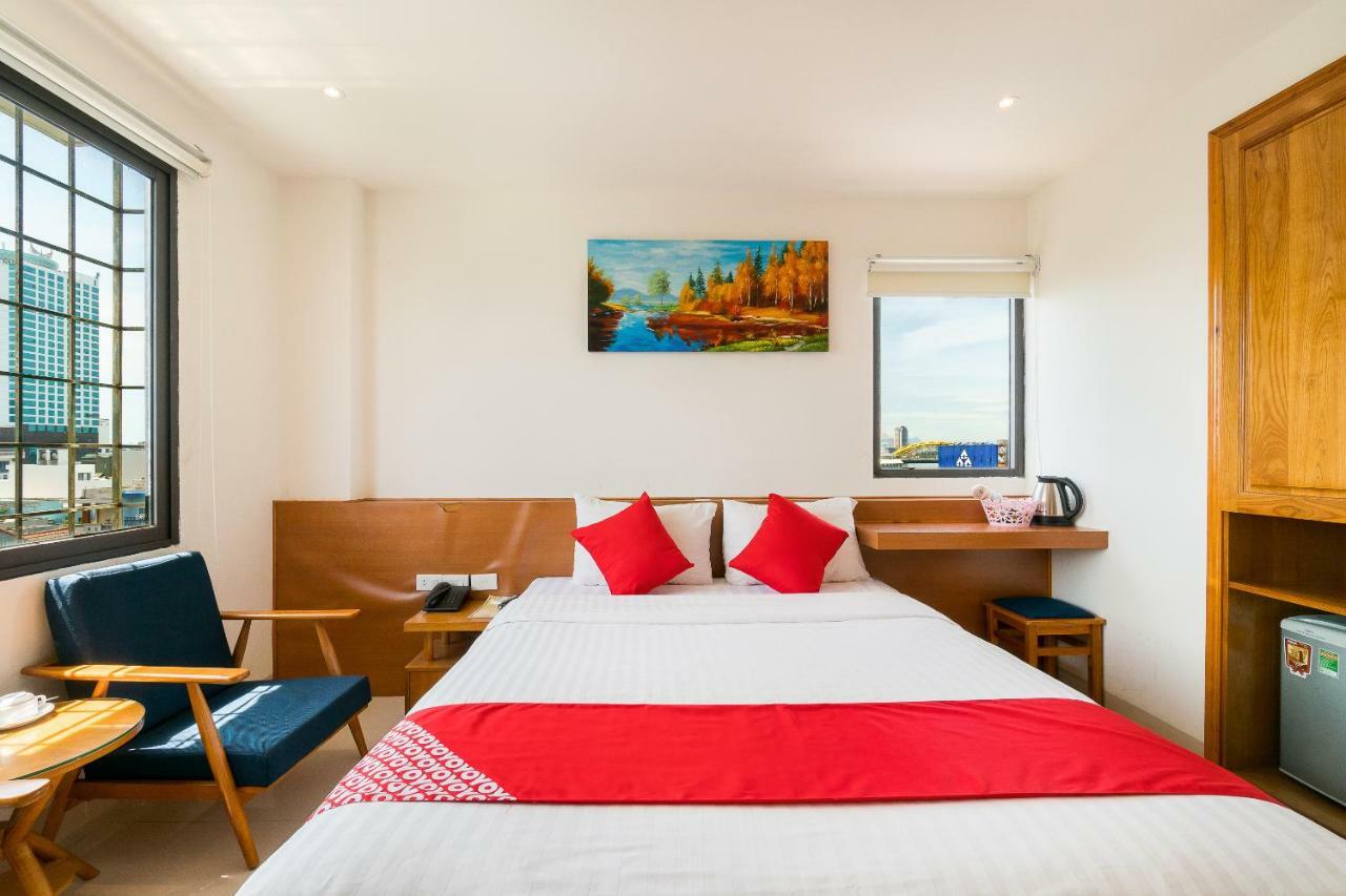 Oyo 284 Diamond Hotel Da Nang Bagian luar foto
